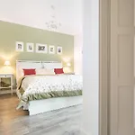 Huty By Interhome